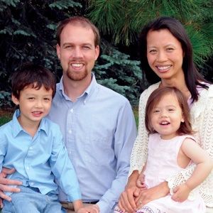 Karl and Sun Dahlfred are Christian missionaries in Thailand, under the auspices of OMF International (originally China Inland Mission founded by Hudson
Taylor). 
